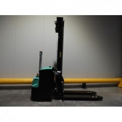 NEUWERTH Logistics SA - Mitsubishi - SBP12N2I - Gerbeur électrique