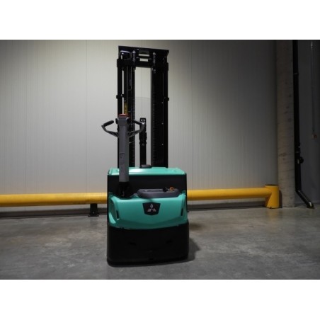 NEUWERTH Logistics SA - Mitsubishi - SBP12N2I - Gerbeur électrique