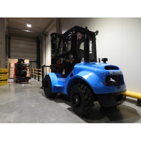 NEUWERTH Logistics SA - Hangcha - CPCD35-XW98C-RT4 - Chariot-élévateur Diesel