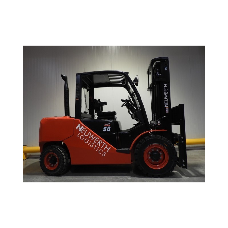 NEUWERTH Logistics SA - Hangcha - CPCD50-XXH8BN - Chariot-élévateur Diesel