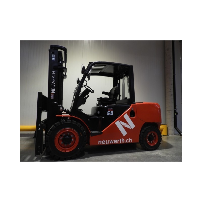 NEUWERTH Logistics SA - Hangcha - CPCD50-XXH8BN - Chariot-élévateur Diesel