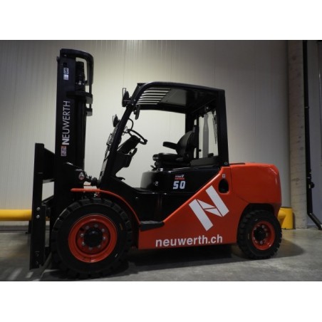 NEUWERTH Logistics SA - Hangcha - CPCD50-XXH8BN - Chariot-élévateur Diesel