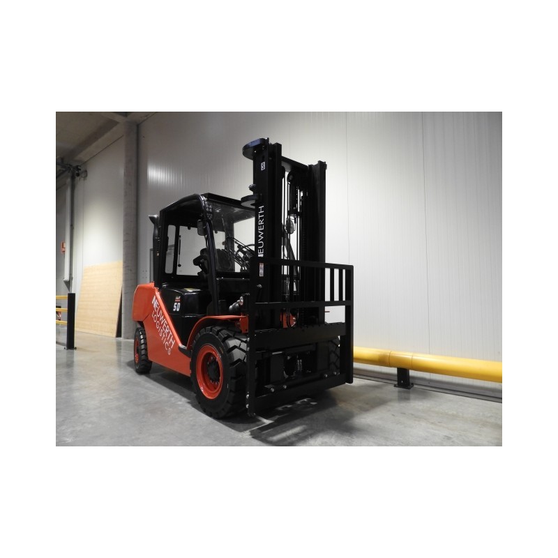 NEUWERTH Logistics SA - Hangcha - CPCD50-XXH8BN - Chariot-élévateur Diesel