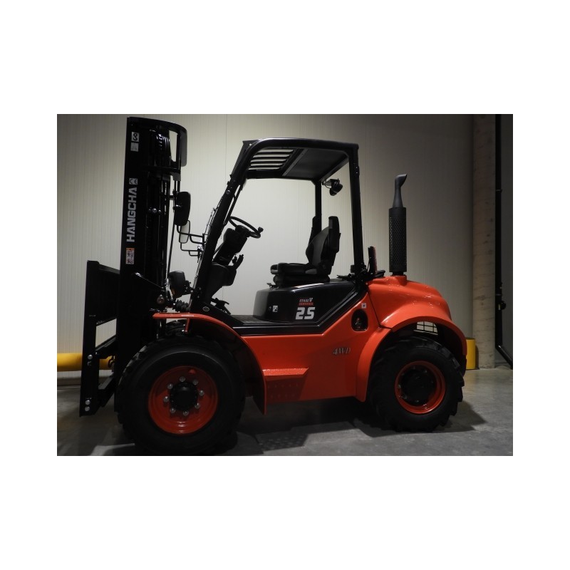 NEUWERTH Logistics SA - Hangcha - CPCD25-XW98C-RT4 - Chariot-élévateur Diesel