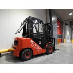 NEUWERTH Logistics SA - Hangcha - CPCD25-XH7F - Chariot-élévateur Diesel 2