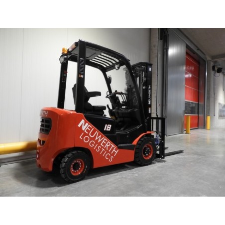 NEUWERTH Logistics SA - Hangcha - CPCD18-XW32F - Chariot-élévateur Diesel