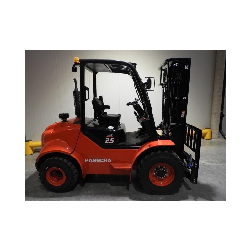 NEUWERTH Logistics SA - Hangcha - CPCD25-XW98E-RT2 - Chariot-élévateur Diesel