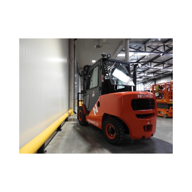 NEUWERTH Logistics SA - Hangcha - CPCD55-XXH8BN - Chariot-élévateur Diesel