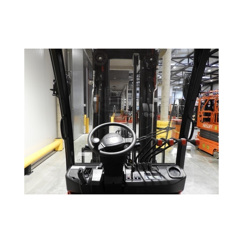 NEUWERTH Logistics SA - Hangcha - CPCD25-XW56F - Chariot-élévateur Diesel