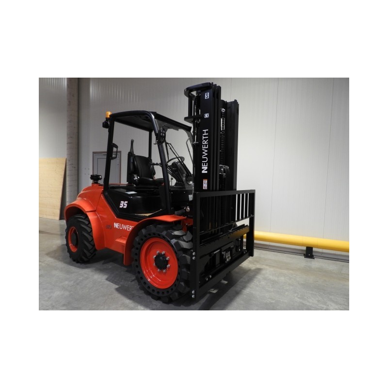 NEUWERTH Logistics SA - Hangcha - CPCD35-XW98C-RT4 - Chariot-élévateur Diesel