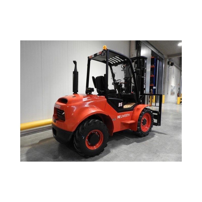 NEUWERTH Logistics SA - Hangcha - CPCD35-XW98C-RT4 - Chariot-élévateur Diesel