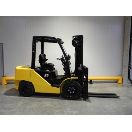 NEUWERTH Logistics SA - Hangcha - CPCD35-XW56F - Chariot-élévateur Diesel