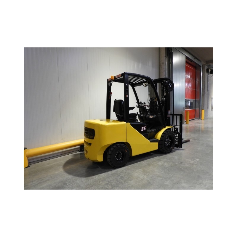 NEUWERTH Logistics SA - Hangcha - CPCD35-XW56F - Chariot-élévateur Diesel