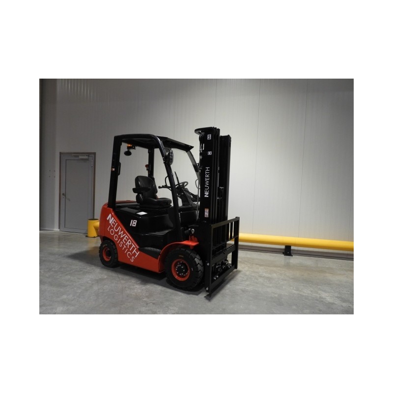 NEUWERTH Logistics SA - Hangcha - CPCD18-XW32F - Chariot-élévateur Diesel