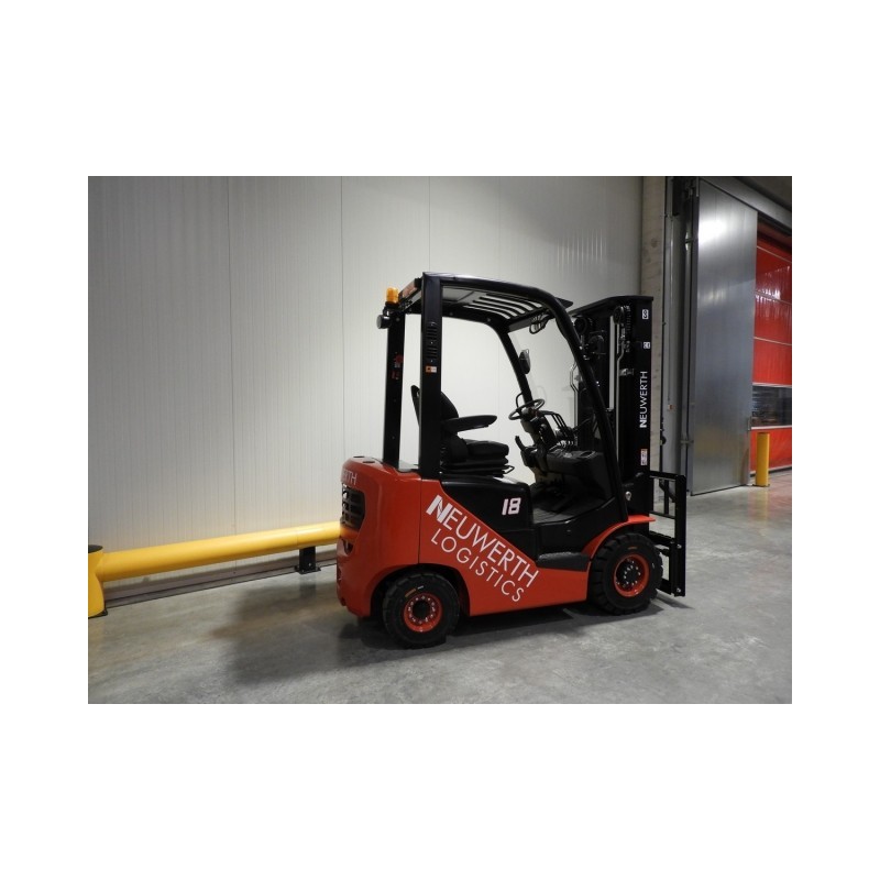 NEUWERTH Logistics SA - Hangcha - CPCD18-XW32F - Chariot-élévateur Diesel