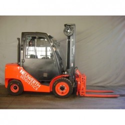 NEUWERTH Logistics SA - Hangcha - CPCD30-XW56F - Chariot-élévateur Diesel