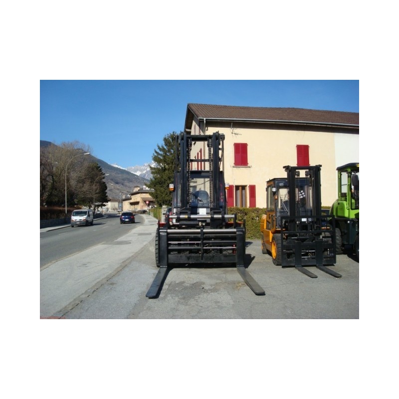 NEUWERTH Logistics SA - Hangcha - CPCD100-XW28 - Chariot-élévateur Diesel