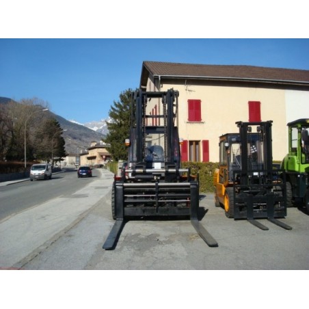 NEUWERTH Logistics SA - Hangcha - CPCD100-XW28 - Chariot-élévateur Diesel