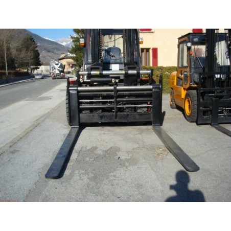 NEUWERTH Logistics SA - Hangcha - CPCD100-XW28 - Chariot-élévateur Diesel