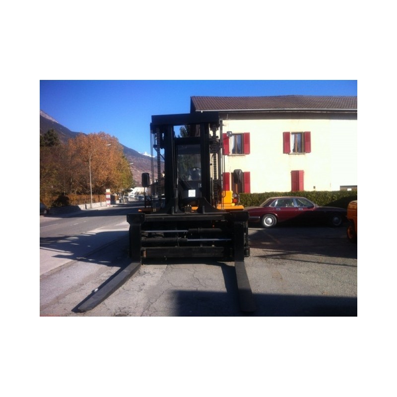 NEUWERTH Logistics SA - Hangcha - CPCD160-XW25 - Chariot-élévateur Diesel