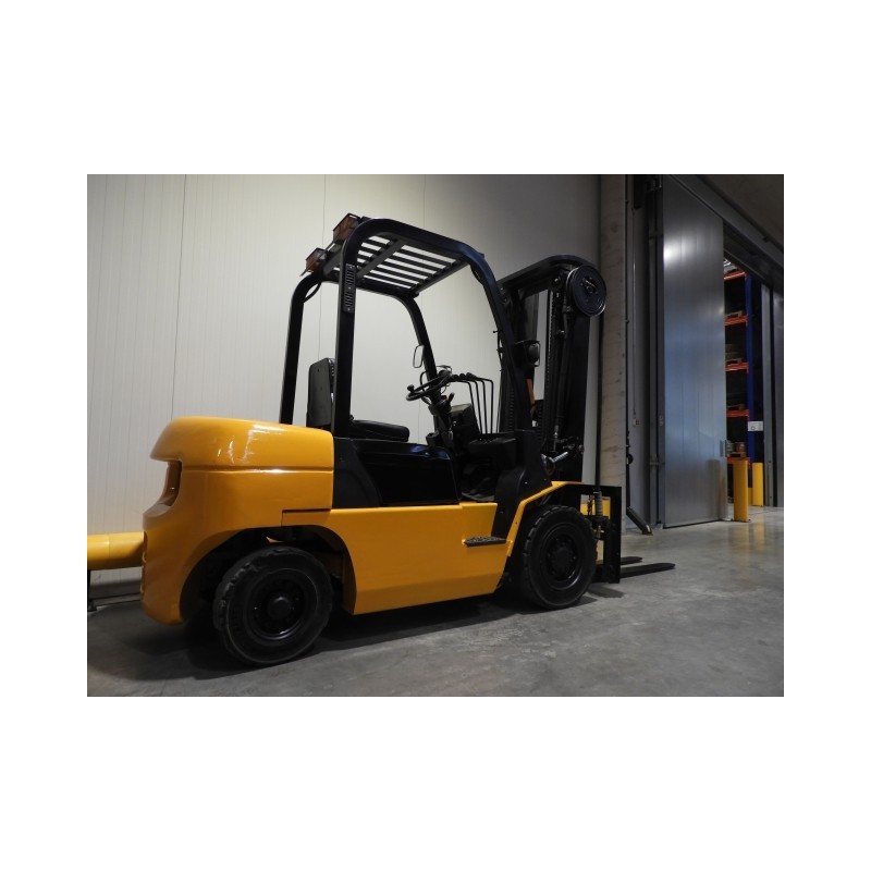 NEUWERTH Logistics SA - Hangcha - CPCD25N-RW33B - Chariot-élévateur Diesel