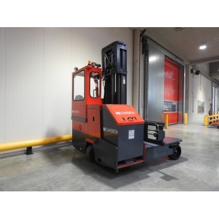 NEUWERTH Logistics SA - Hangcha - TFC30 - Chariot-élévateur multidirectionnel