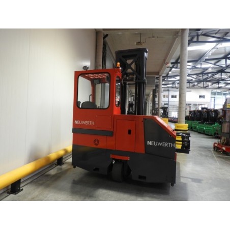 NEUWERTH Logistics SA - Hangcha - TFC30 - Chariot-élévateur multidirectionnel