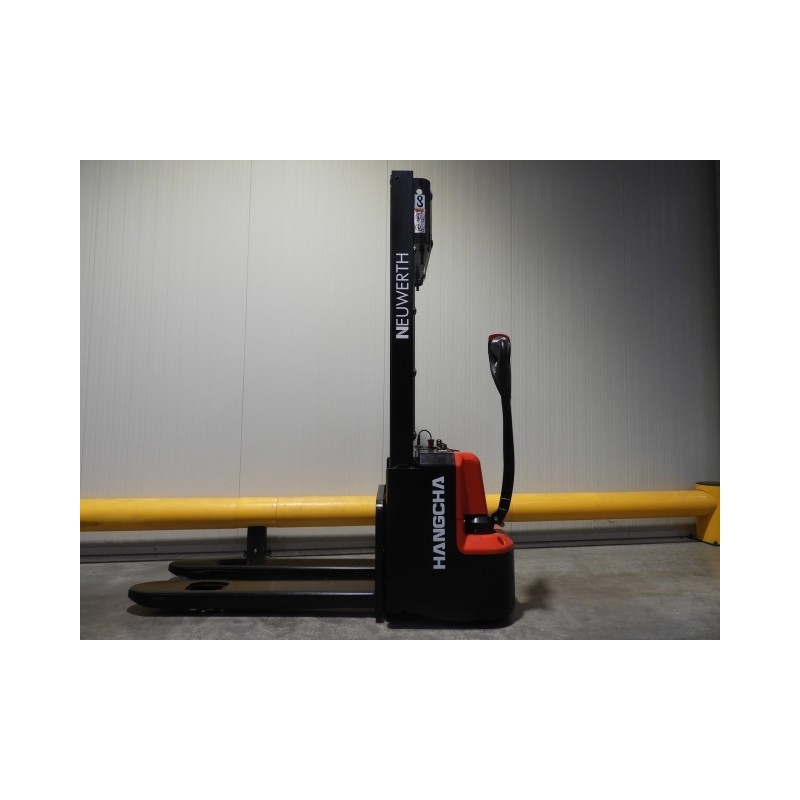 NEUWERTH Logistics SA - Hangcha - CDD12-AMC1-L - Gerbeur électrique