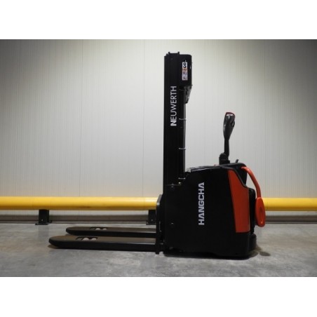 NEUWERTH Logistics SA - Hangcha - CDD16-AZ3S-L - Gerbeur électrique