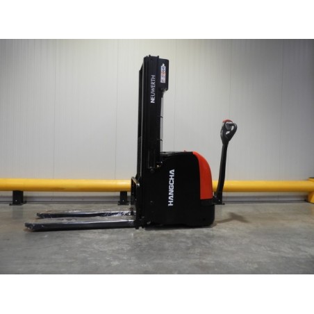 NEUWERTH Logistics SA - Hangcha - CDD16-AC1-L - Gerbeur électrique