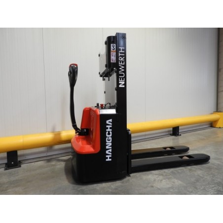 NEUWERTH Logistics SA - Hangcha - CDD10-AMC1-SZ - Gerbeur électrique