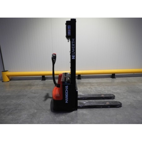 NEUWERTH Logistics SA - Hangcha - CDD12-AMC1-SZ - Gerbeur électrique