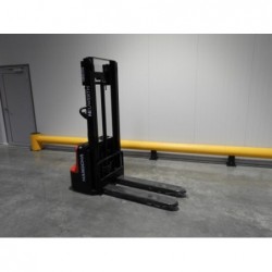 NEUWERTH Logistics SA - Hangcha - CDD10-AMC1-L - Gerbeur électrique 2