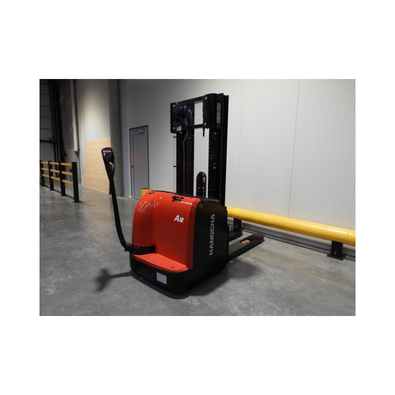 NEUWERTH Logistics SA - Hangcha - CDD12-AZ3 - Gerbeur électrique