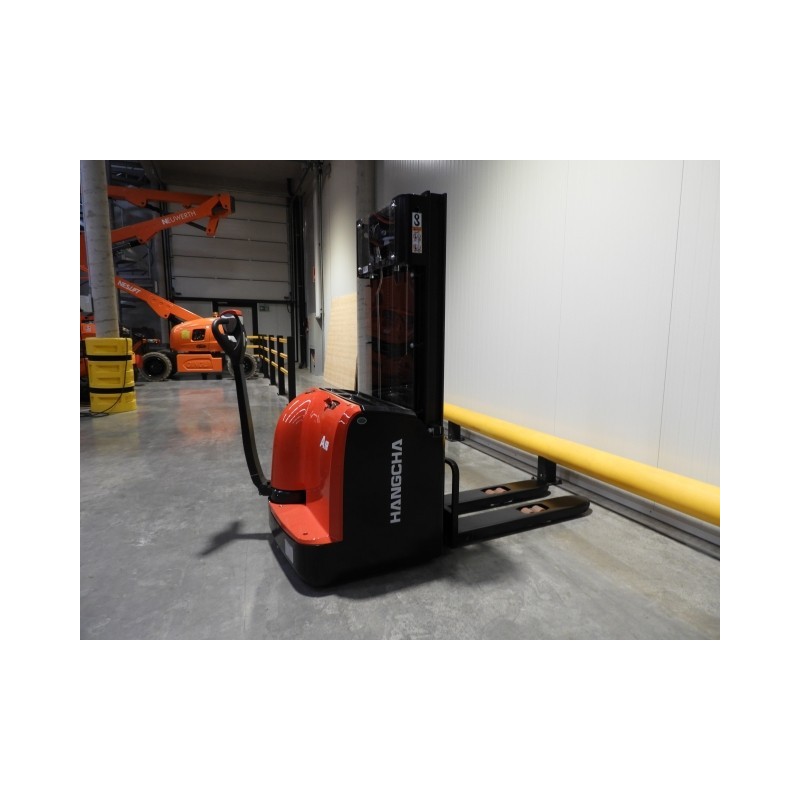 NEUWERTH Logistics SA - Hangcha - CDD12-AZ3 - Gerbeur électrique