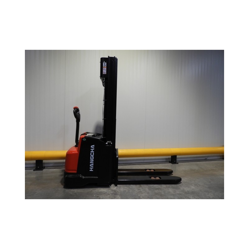 NEUWERTH Logistics SA - Hangcha - CDD16-AEC1 - Gerbeur électrique