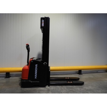 NEUWERTH Logistics SA - Hangcha - CDD16-AEC1 - Gerbeur électrique