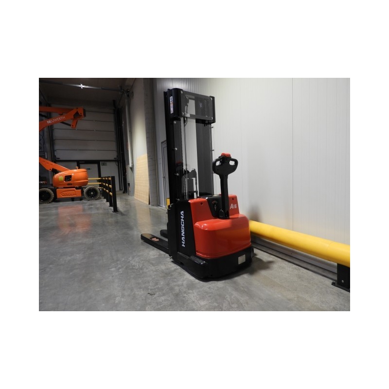 NEUWERTH Logistics SA - Hangcha - CDD16-AEC1 - Gerbeur électrique