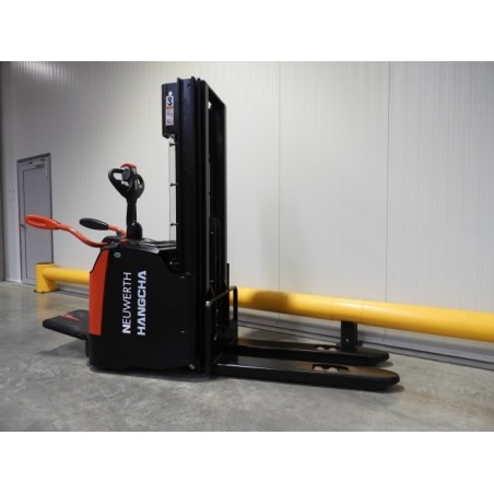 NEUWERTH Logistics SA - Hangcha - CDD16-AZ3S-L - Gerbeur électrique