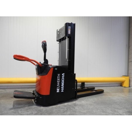 NEUWERTH Logistics SA - Hangcha - CDD16-AZ3S-L - Gerbeur électrique