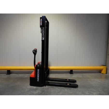 NEUWERTH Logistics SA - Hangcha - CDD10-AMC1-SZ - Gerbeur électrique