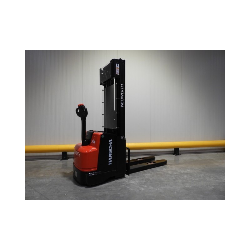 NEUWERTH Logistics SA - Hangcha - CDD12-AEC1 - Gerbeur électrique