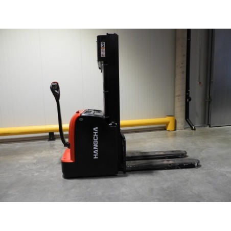 NEUWERTH Logistics SA - Hangcha - CDD12-AZ3 - Gerbeur électrique