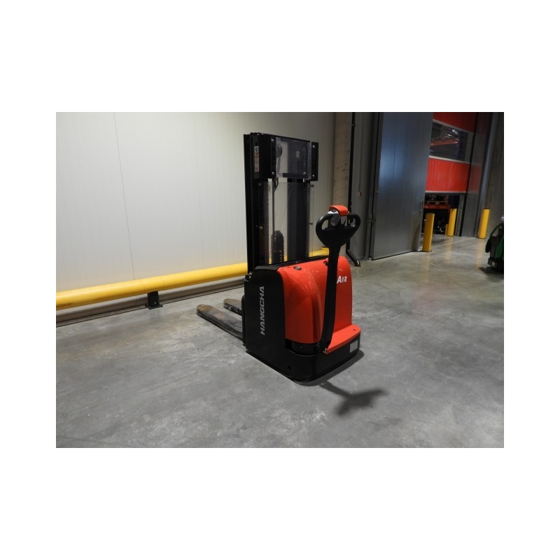 NEUWERTH Logistics SA - Hangcha - CDD12-AZ3 - Gerbeur électrique