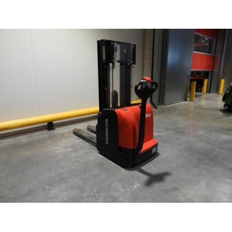 NEUWERTH Logistics SA - Hangcha - CDD12-AZ3 - Gerbeur électrique