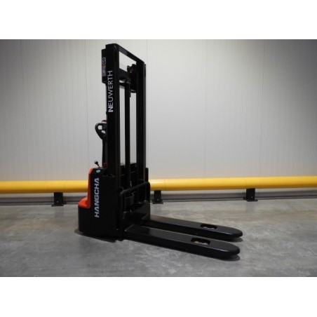 NEUWERTH Logistics SA - Hangcha - CDD12-AMC1-L - Gerbeur électrique