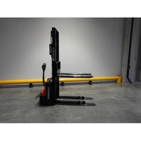 NEUWERTH Logistics SA - Hangcha - CDD12-AMC1-SZ - Gerbeur électrique