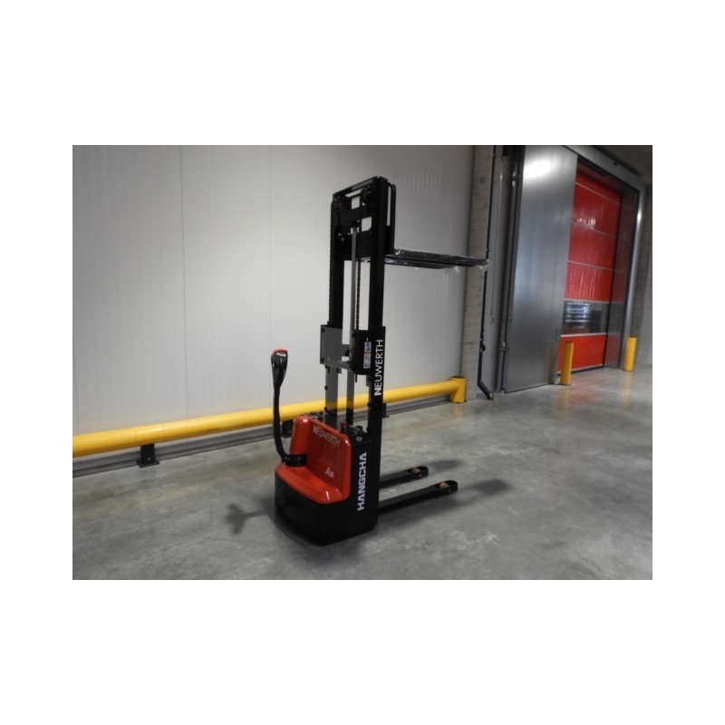 NEUWERTH Logistics SA - Hangcha - CDD10-AMC1-SZ - Gerbeur électrique