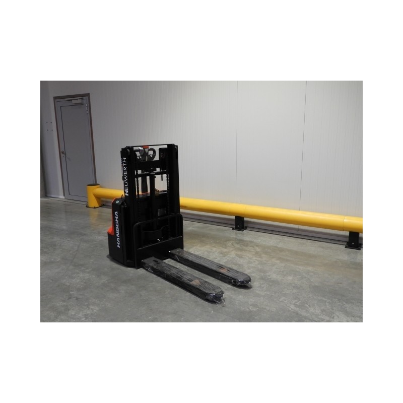 NEUWERTH Logistics SA - Hangcha - CDD10-AMC1-SZ - Gerbeur électrique