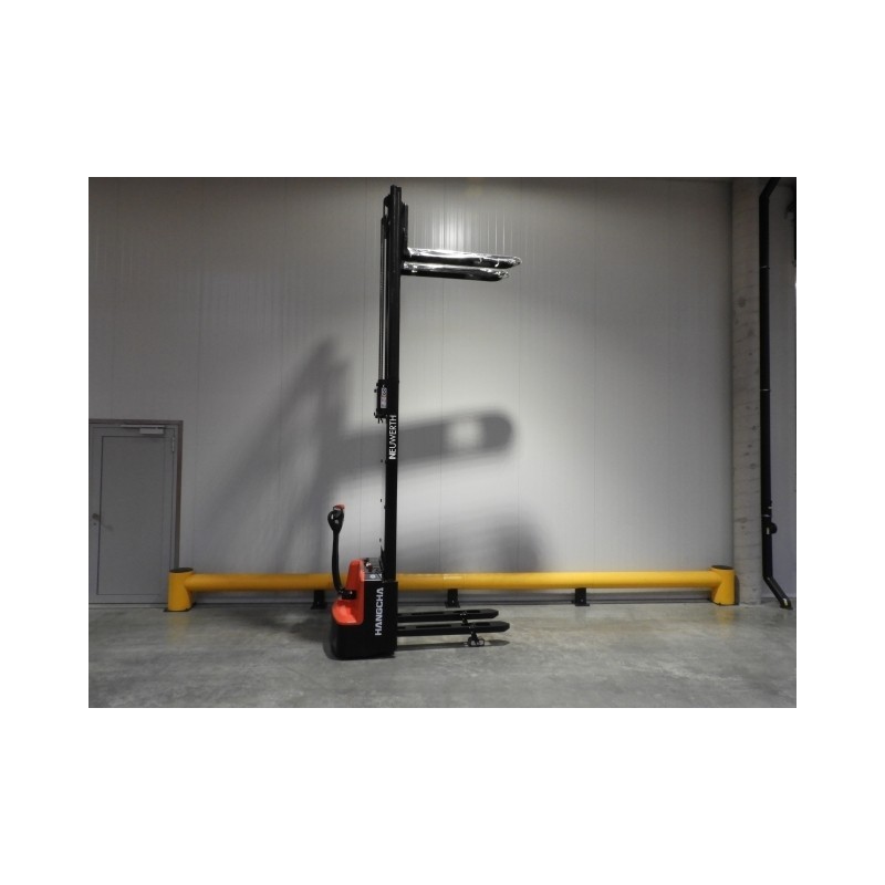NEUWERTH Logistics SA - Hangcha - CDD12-AMC1-L - Gerbeur électrique